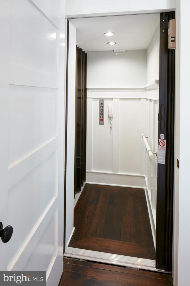 BETHANY VILLAGE - Residential