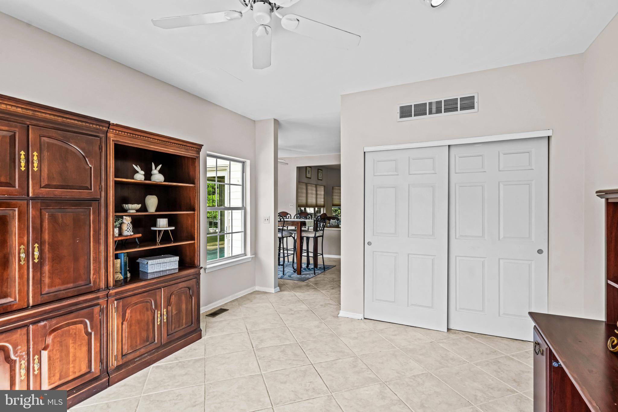 WOODFIELD ESTATES - Residential