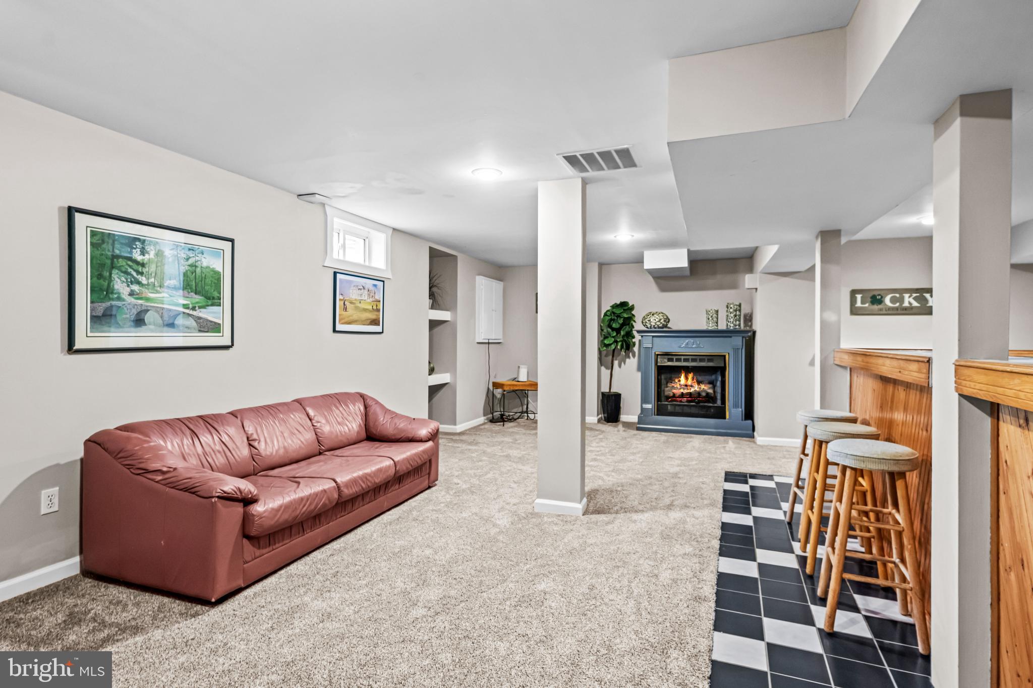 WOODFIELD ESTATES - Residential