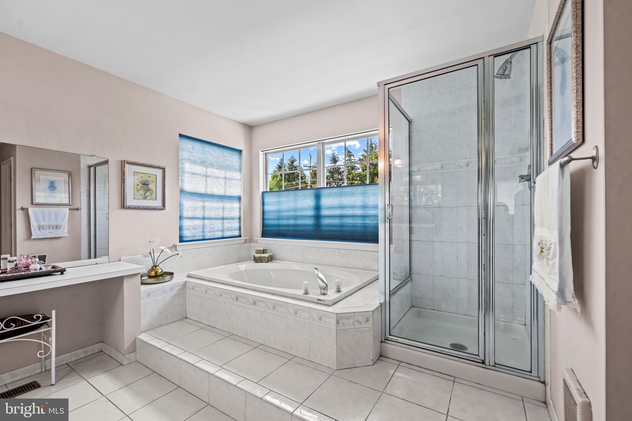 WOODFIELD ESTATES - Residential