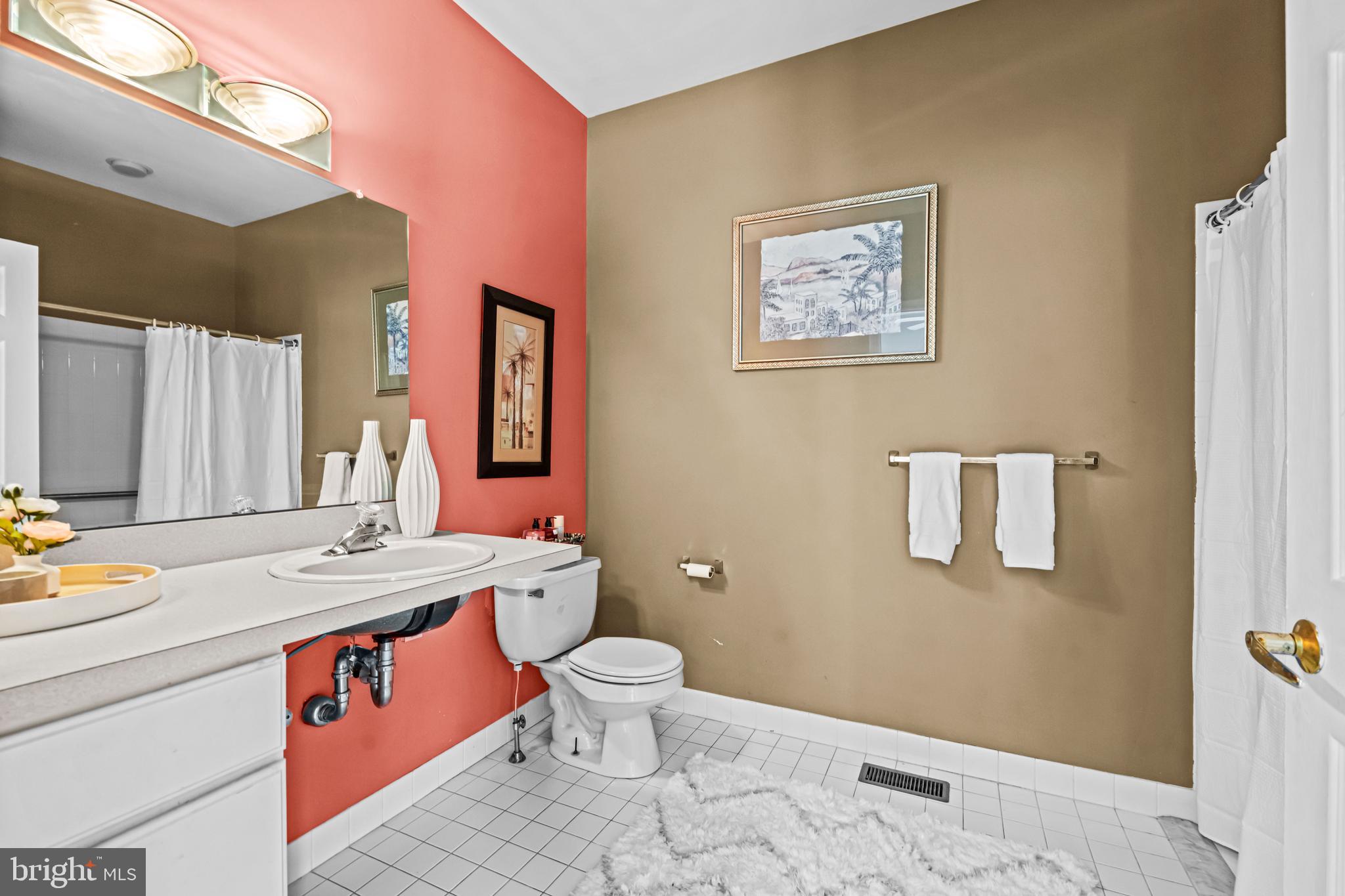 WOODFIELD ESTATES - Residential