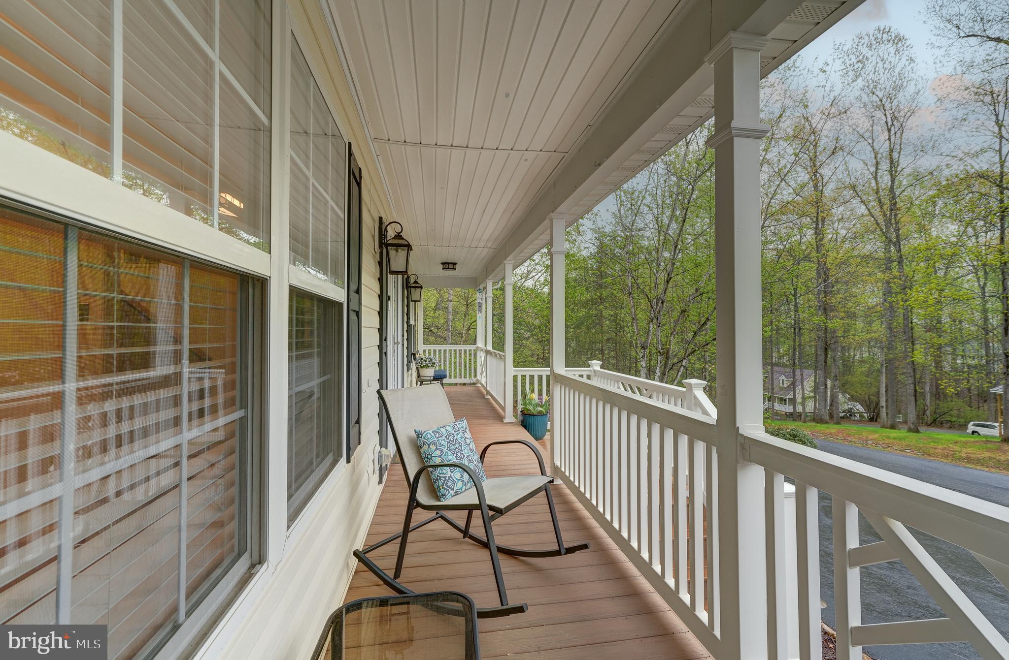 DEER LAKE ESTATES - Residential