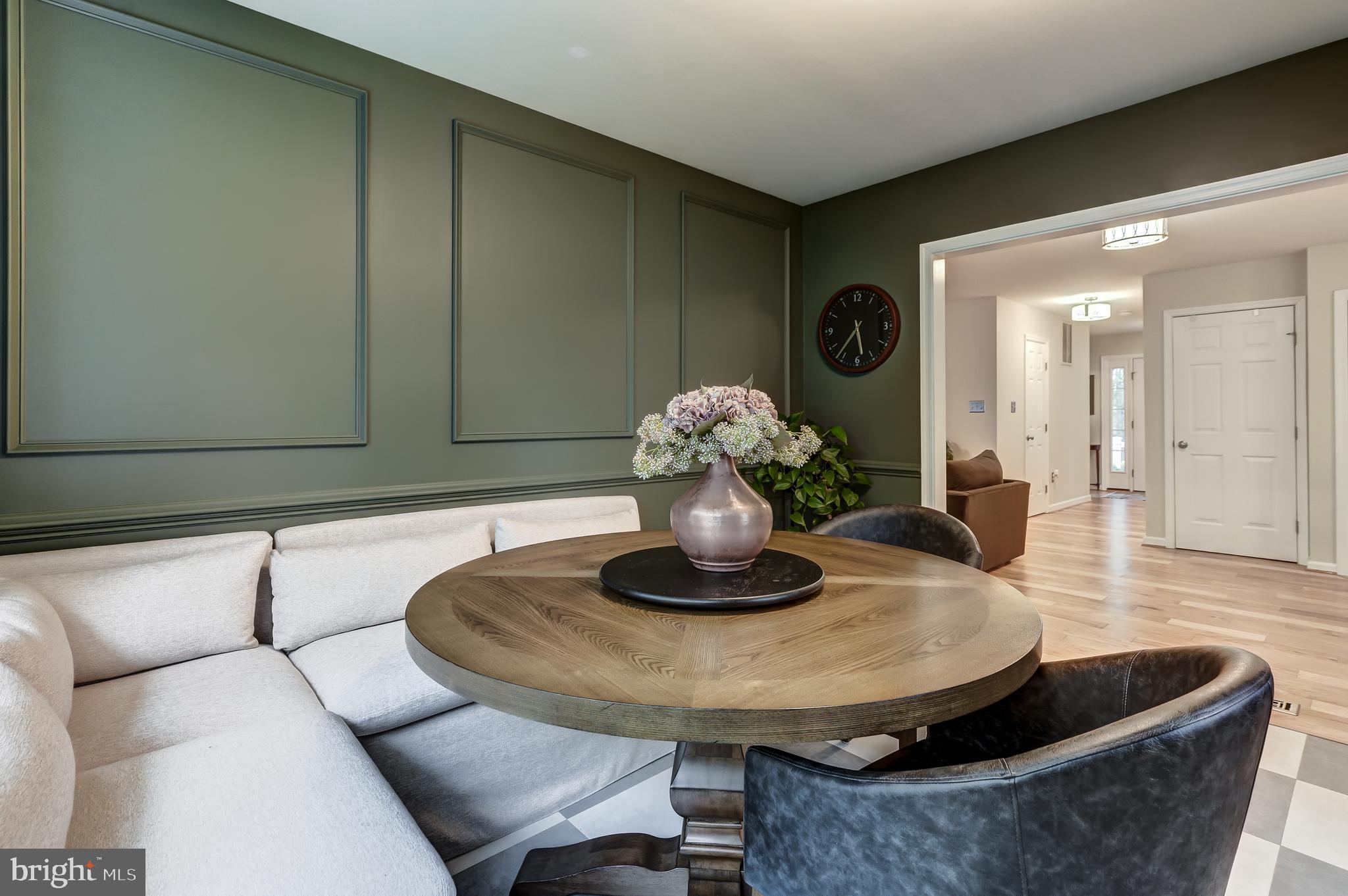 DEER LAKE ESTATES - Residential