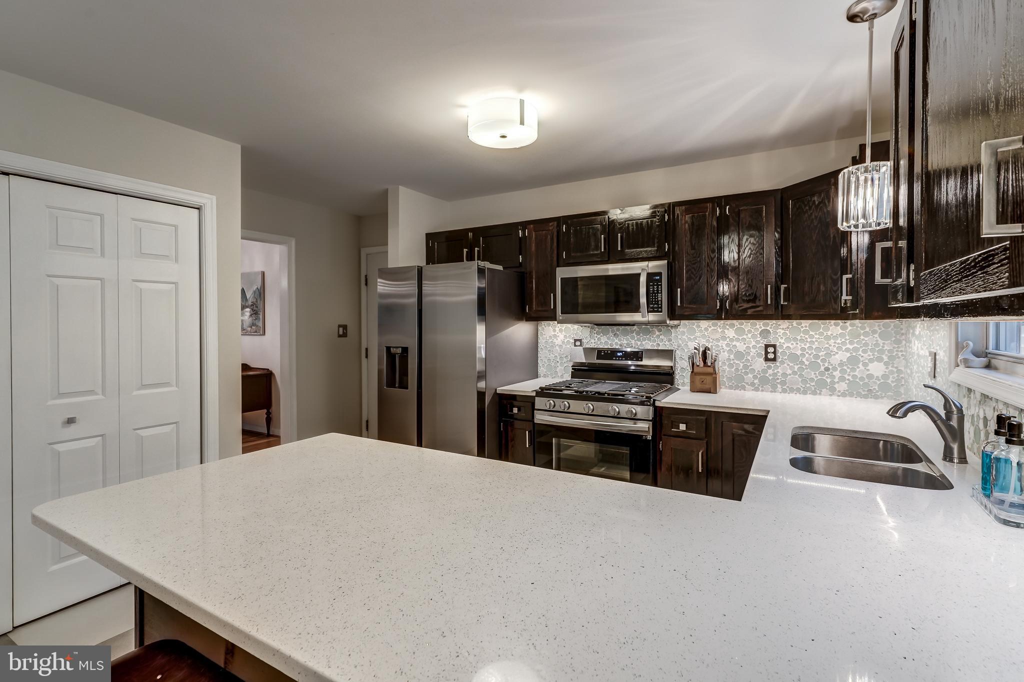 DEER LAKE ESTATES - Residential