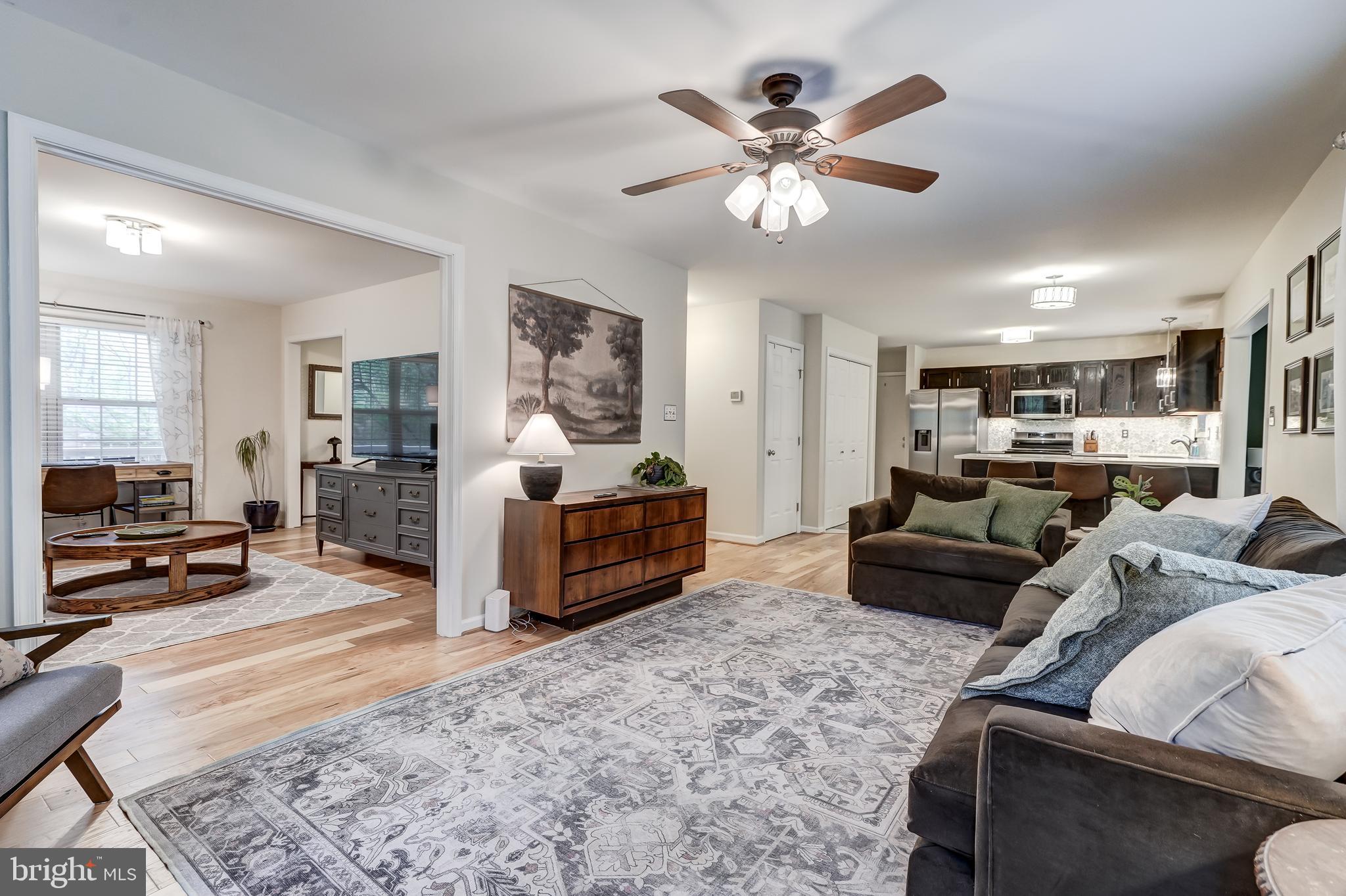 DEER LAKE ESTATES - Residential