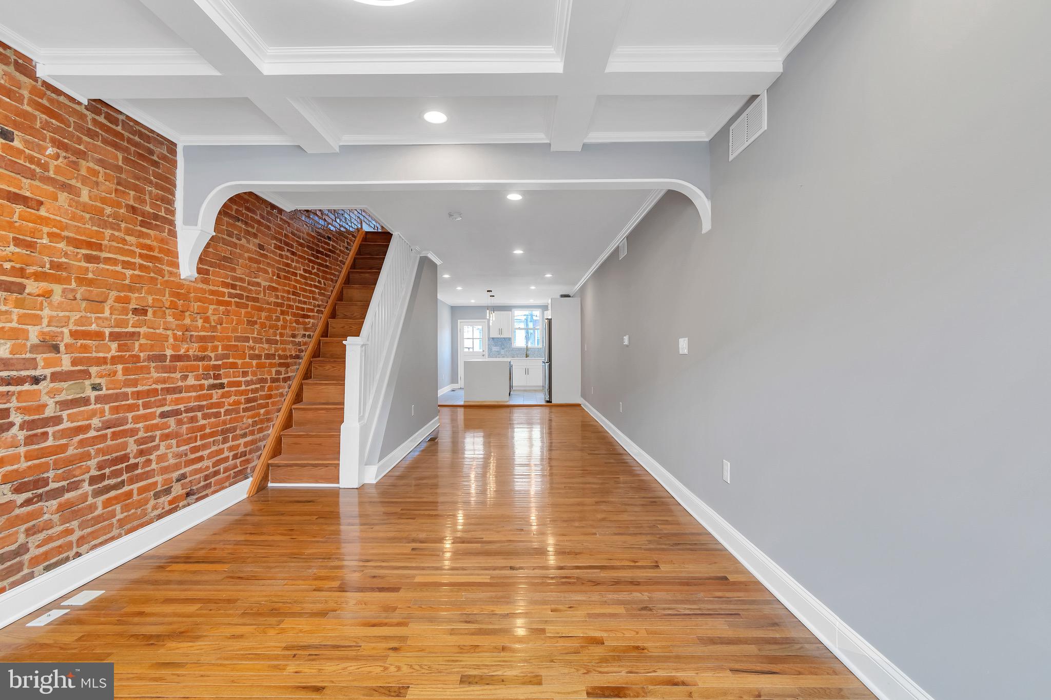 HIGHLANDTOWN - Residential Lease