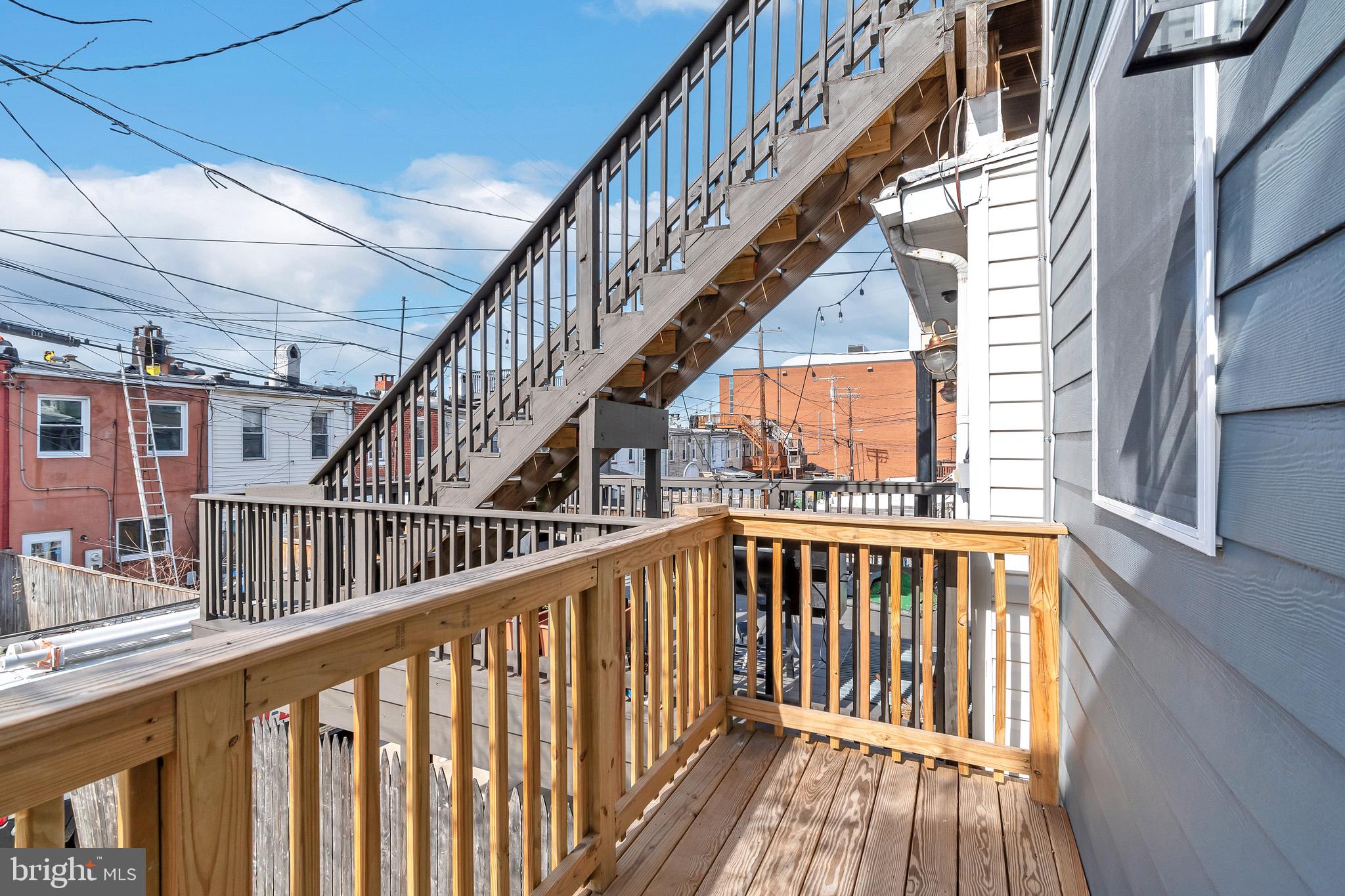 HIGHLANDTOWN - Residential Lease