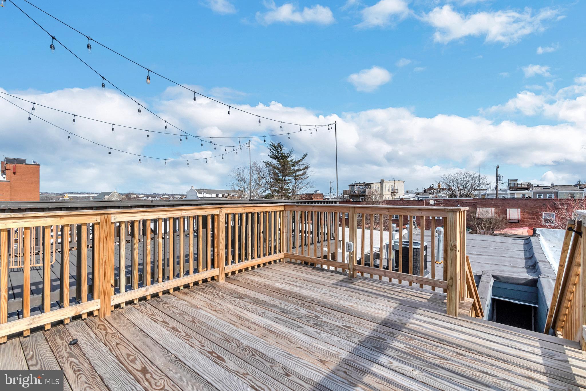 HIGHLANDTOWN - Residential Lease