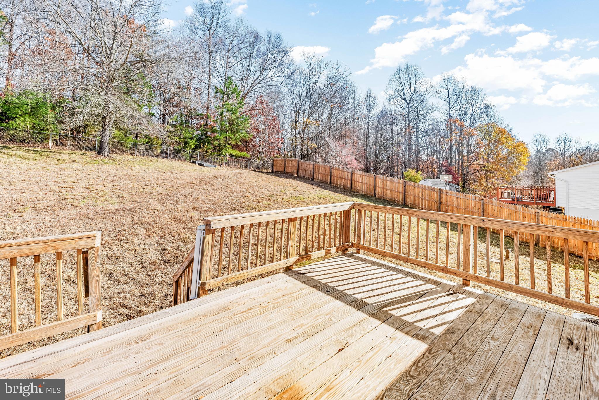 LAUREL RIDGE - Residential