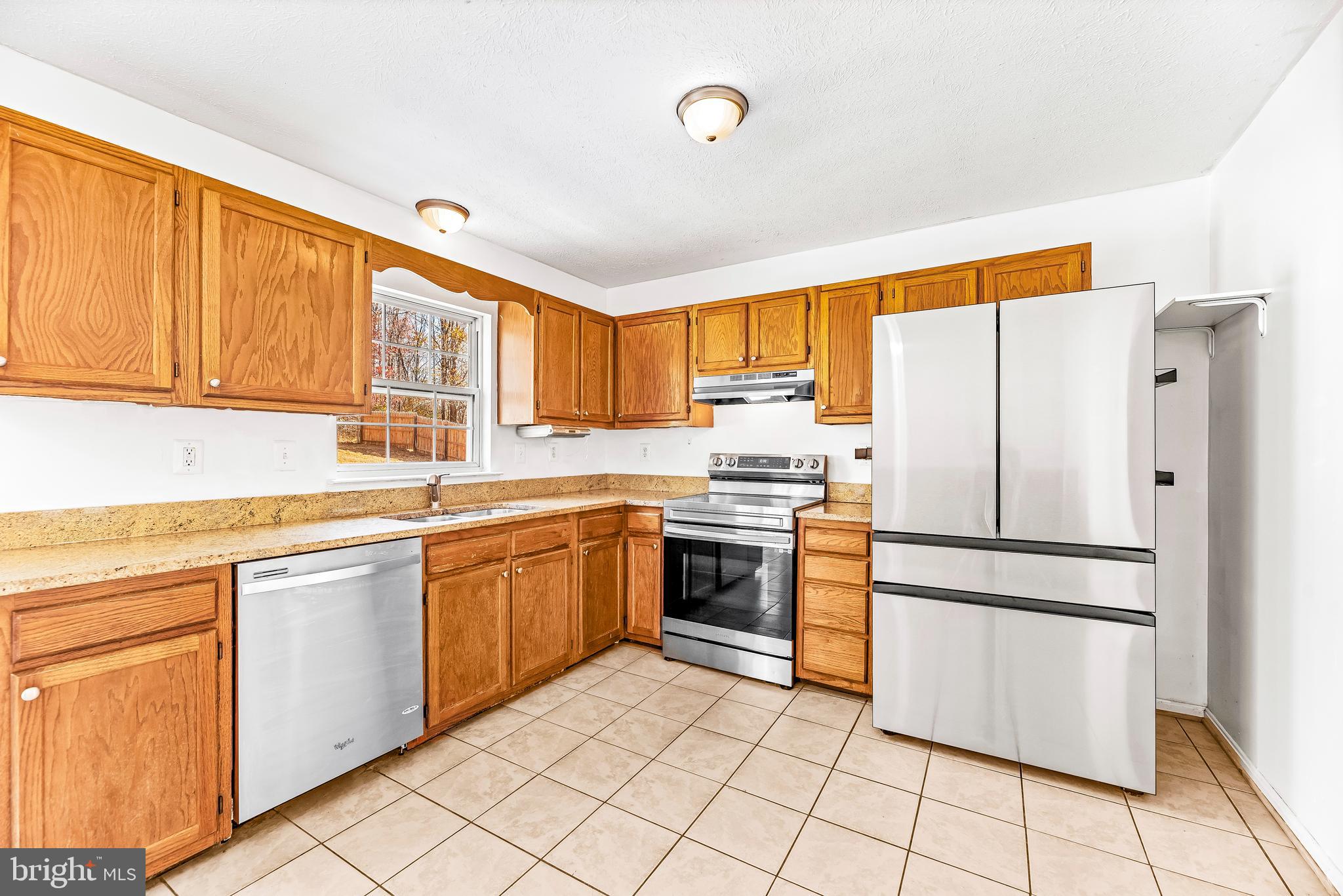 LAUREL RIDGE - Residential