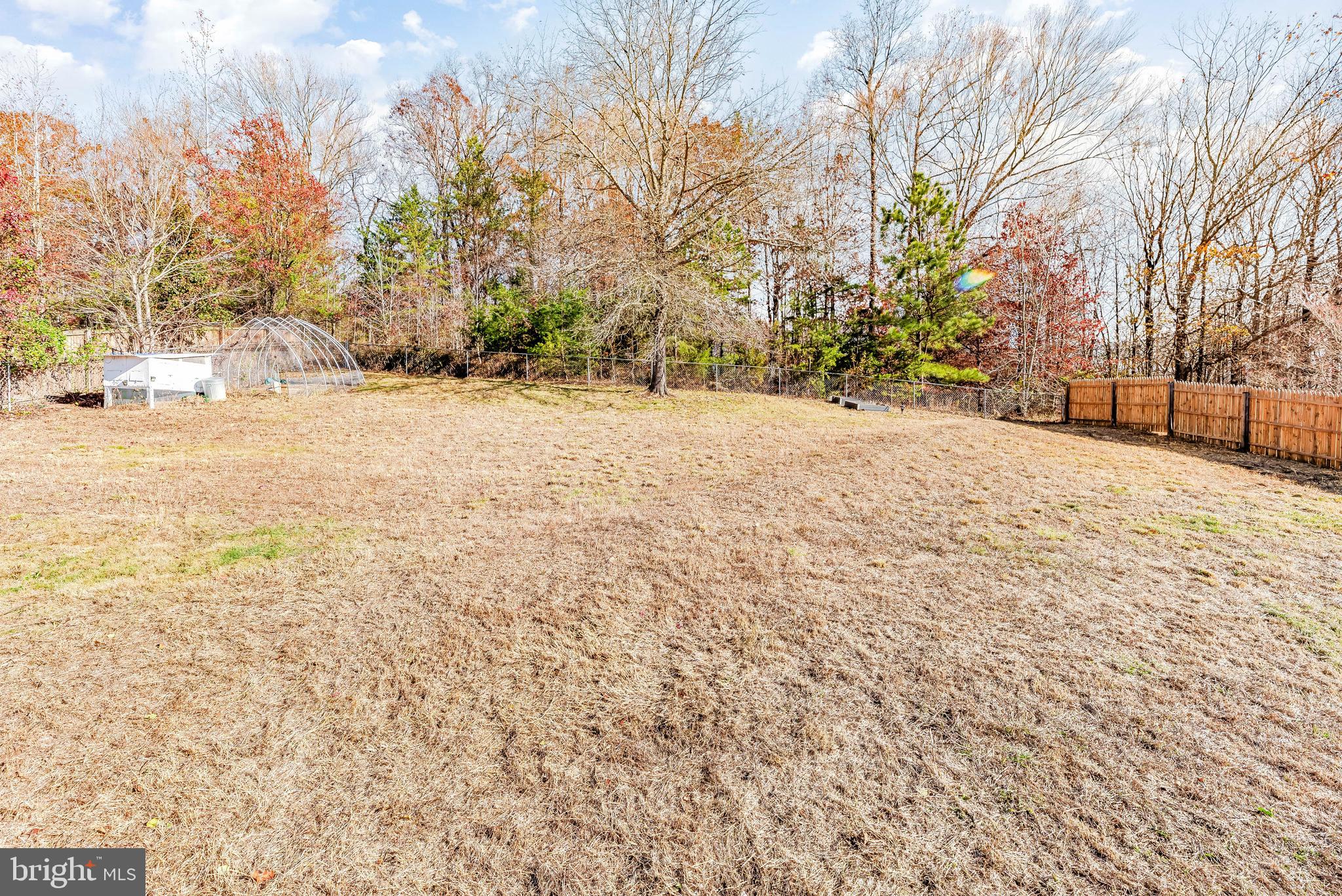 LAUREL RIDGE - Residential