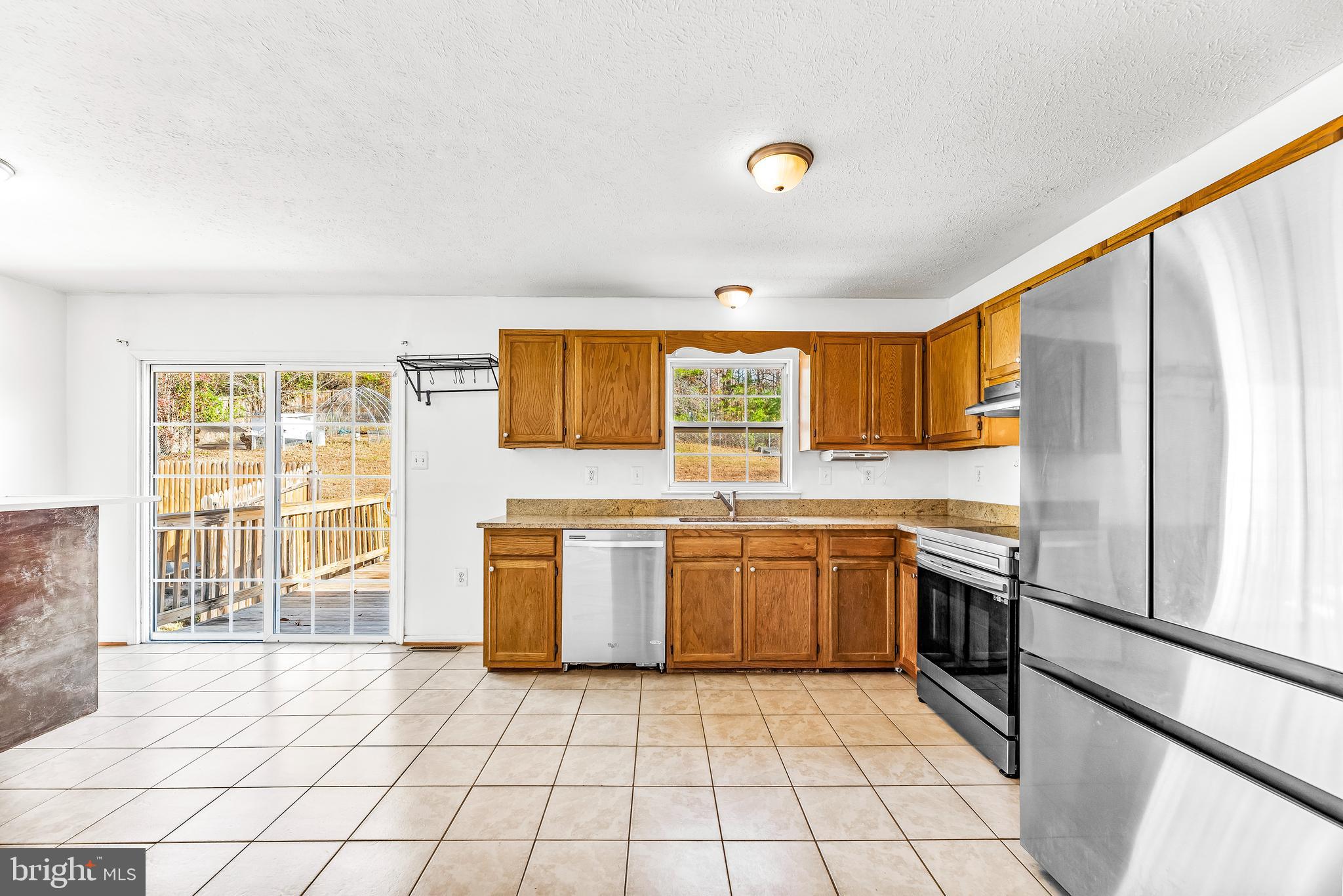 LAUREL RIDGE - Residential