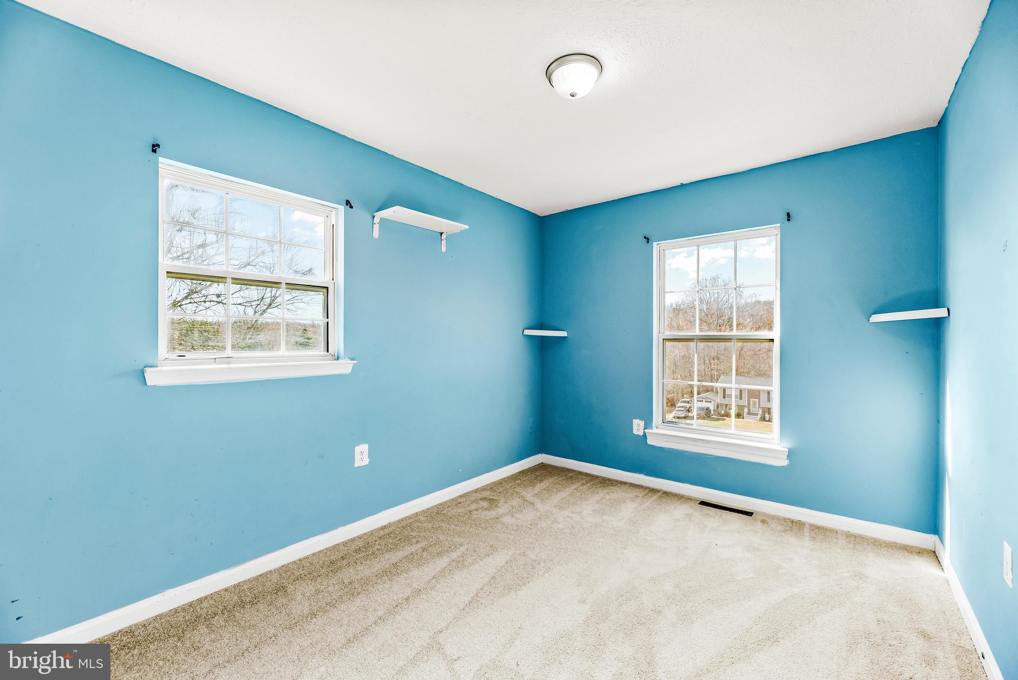 LAUREL RIDGE - Residential