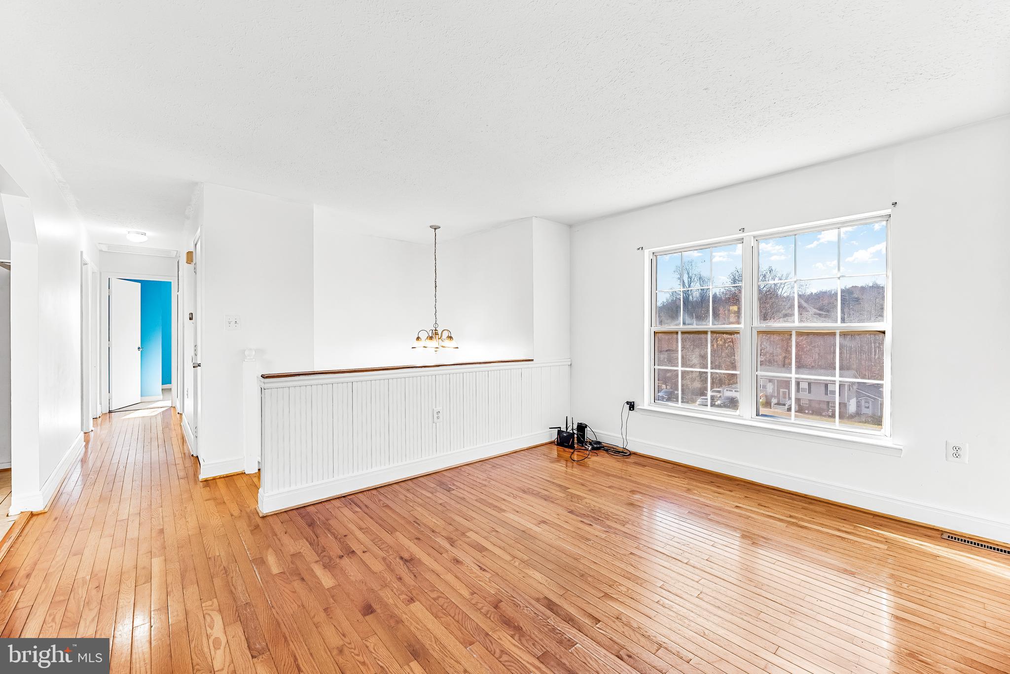 LAUREL RIDGE - Residential