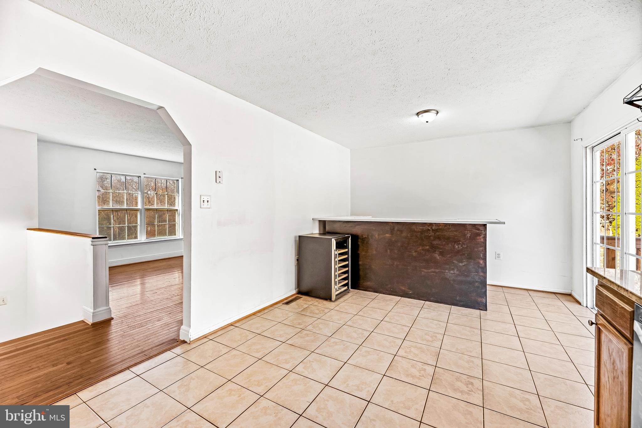 LAUREL RIDGE - Residential