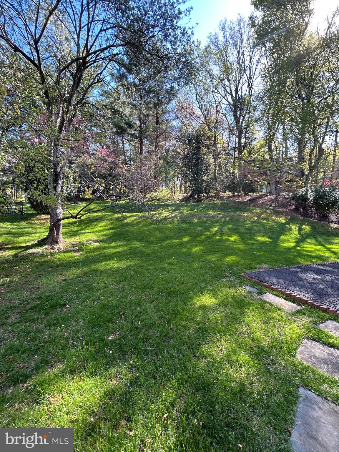 FOX HILLS - Residential Lease