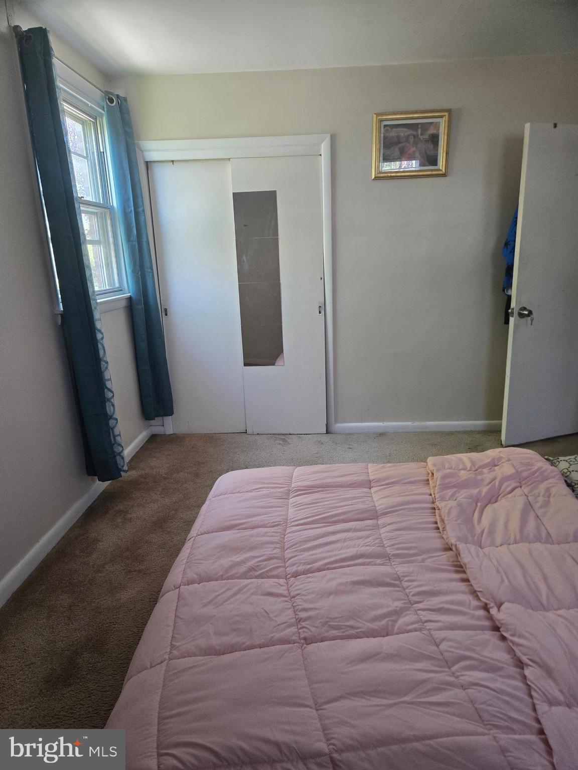 FOX CHASE - Residential