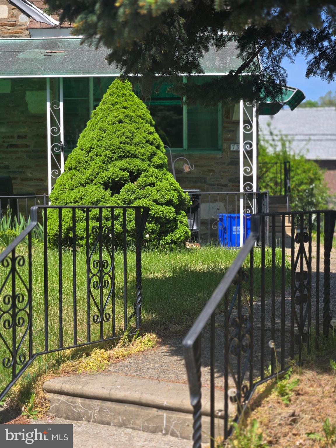 FOX CHASE - Residential