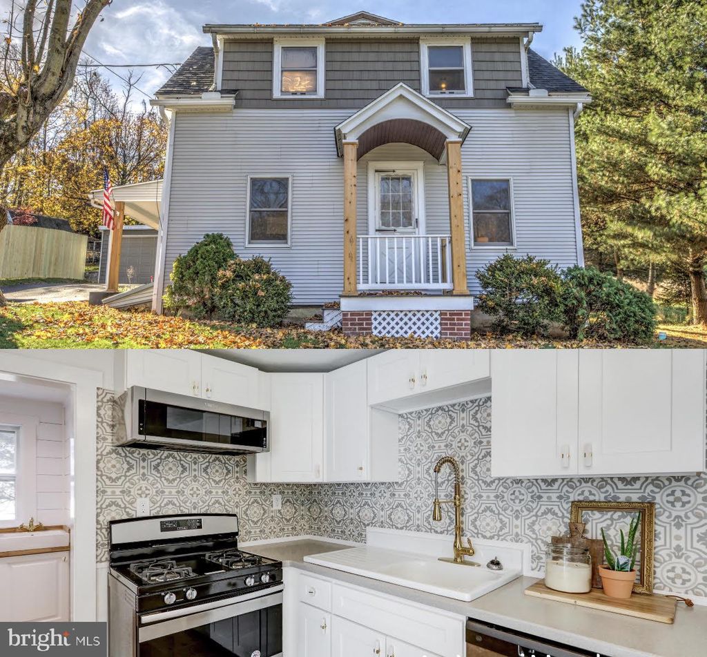 Photo of 4570 FAIRVIEW RD, COLUMBIA, PA 17512 (MLS # PALA2028644)