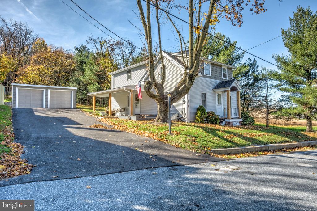 Photo of 4570 FAIRVIEW RD, COLUMBIA, PA 17512 (MLS # PALA2028644)