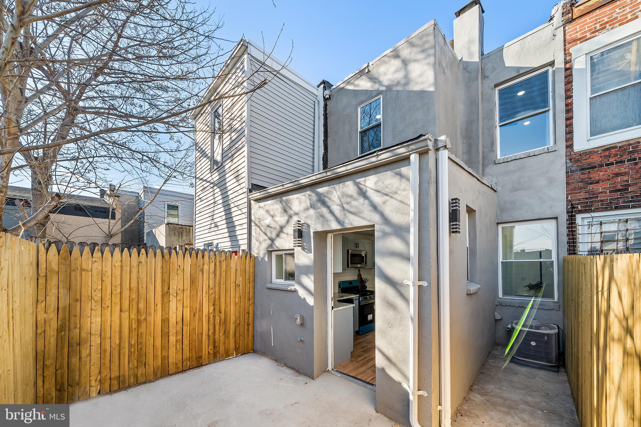 GRAYS FERRY - Residential