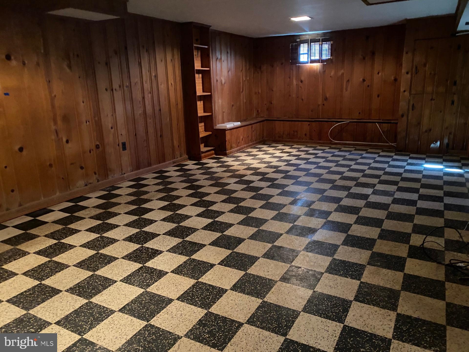 BERWYN HEIGHTS - Residential