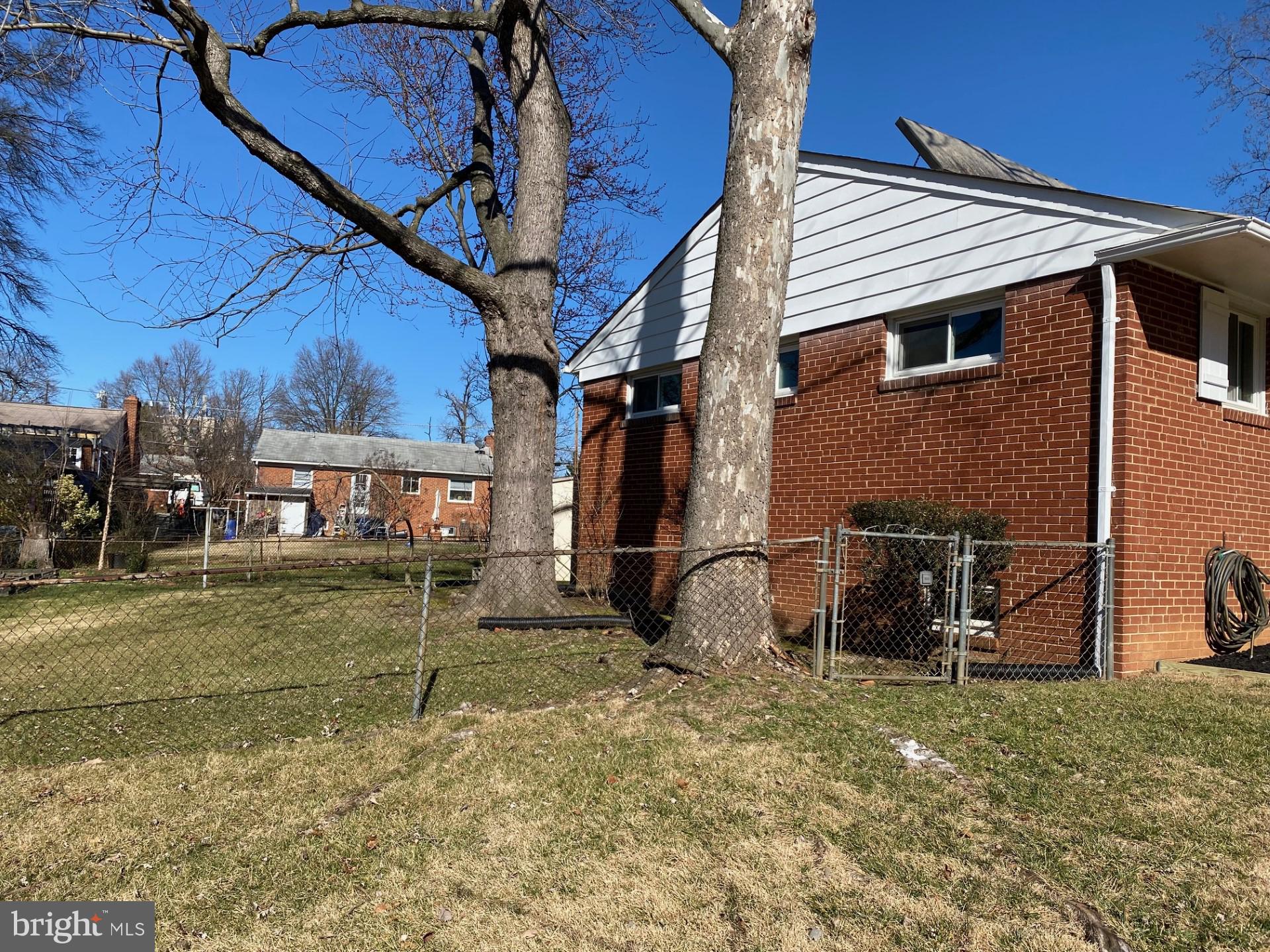 BERWYN HEIGHTS - Residential