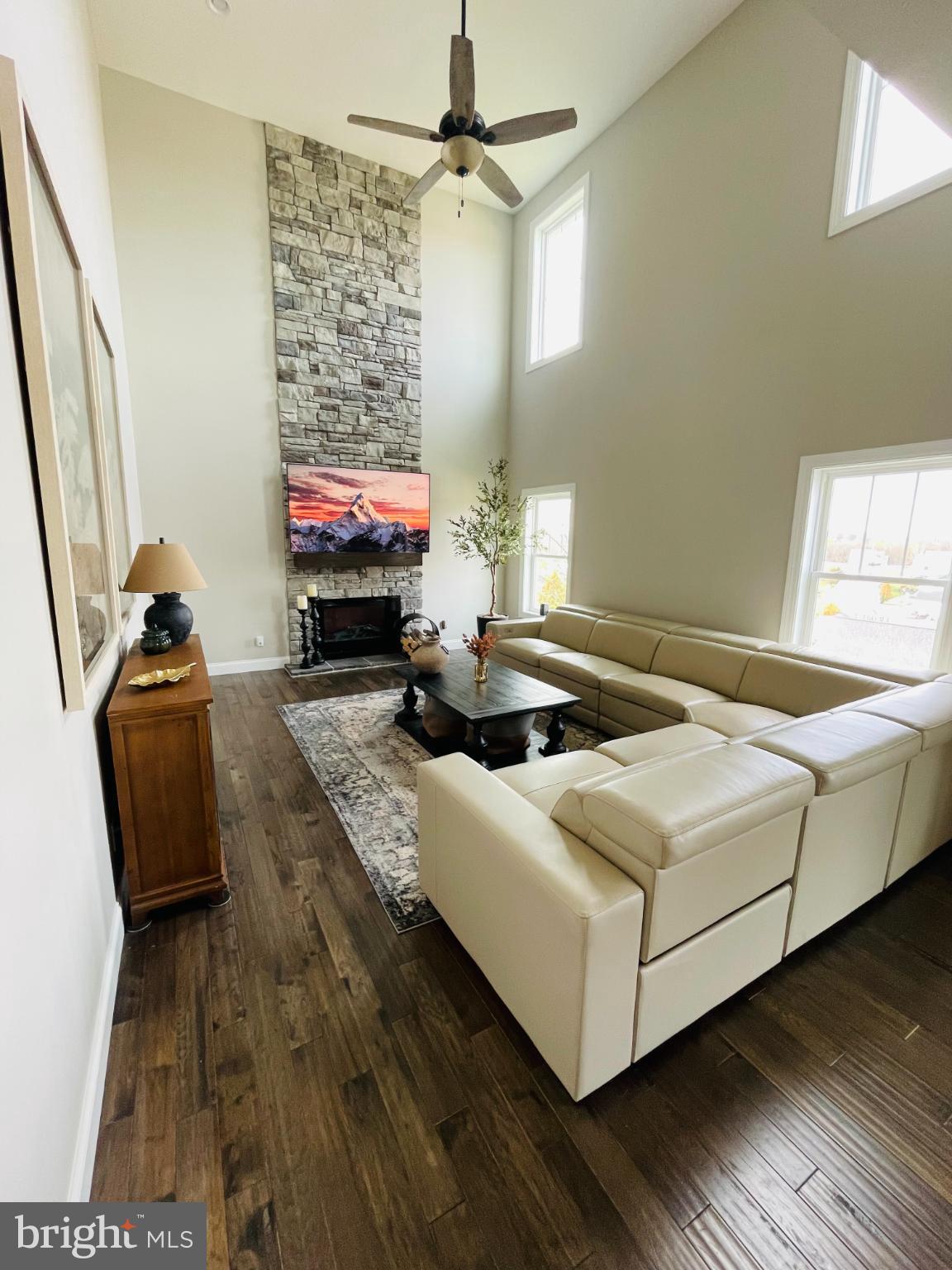 HARVEST RIDGE - Residential