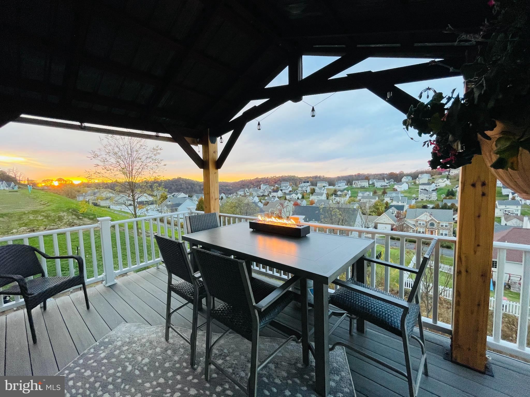 HARVEST RIDGE - Residential