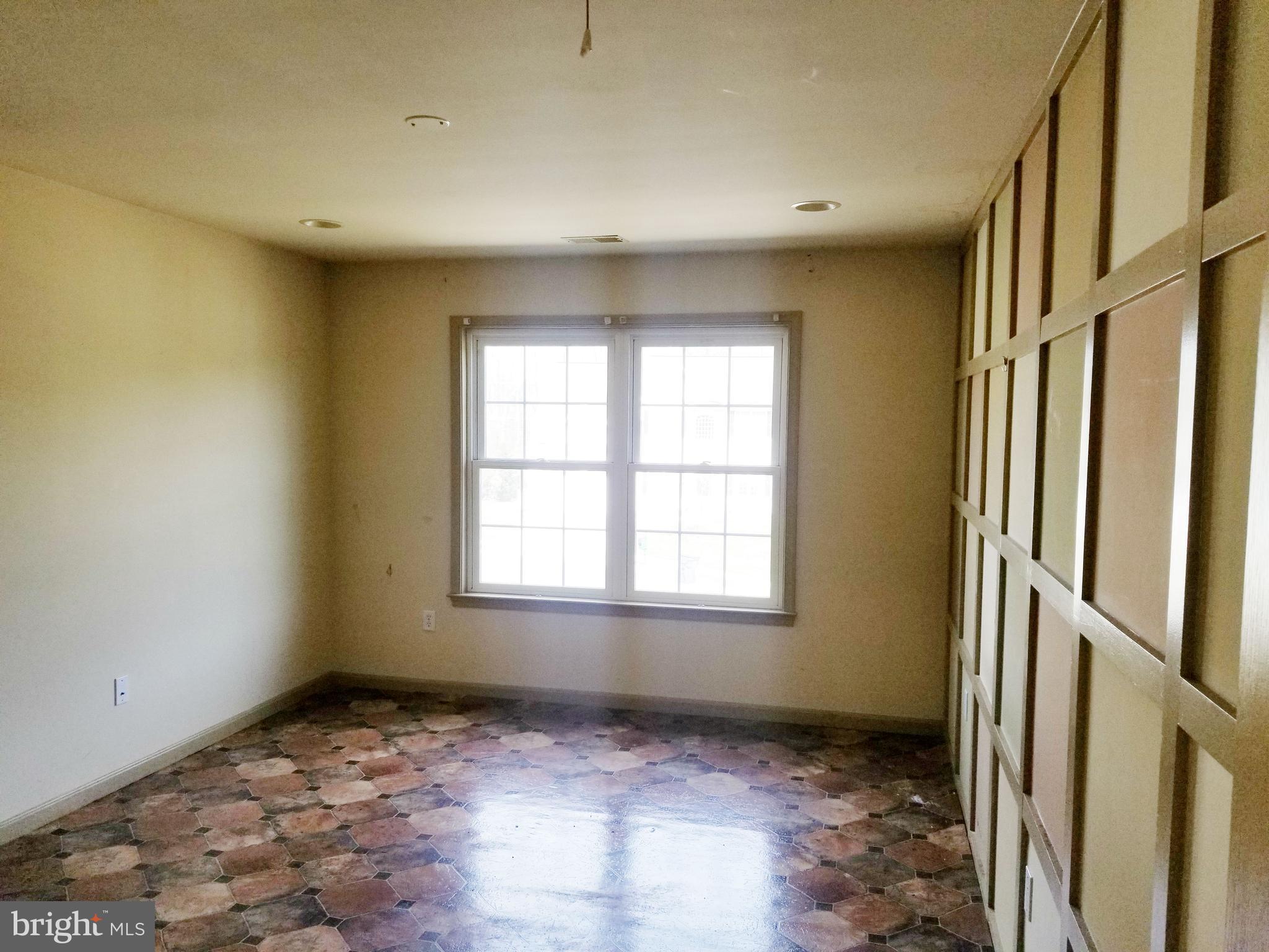 COKESBURY MANOR - Residential