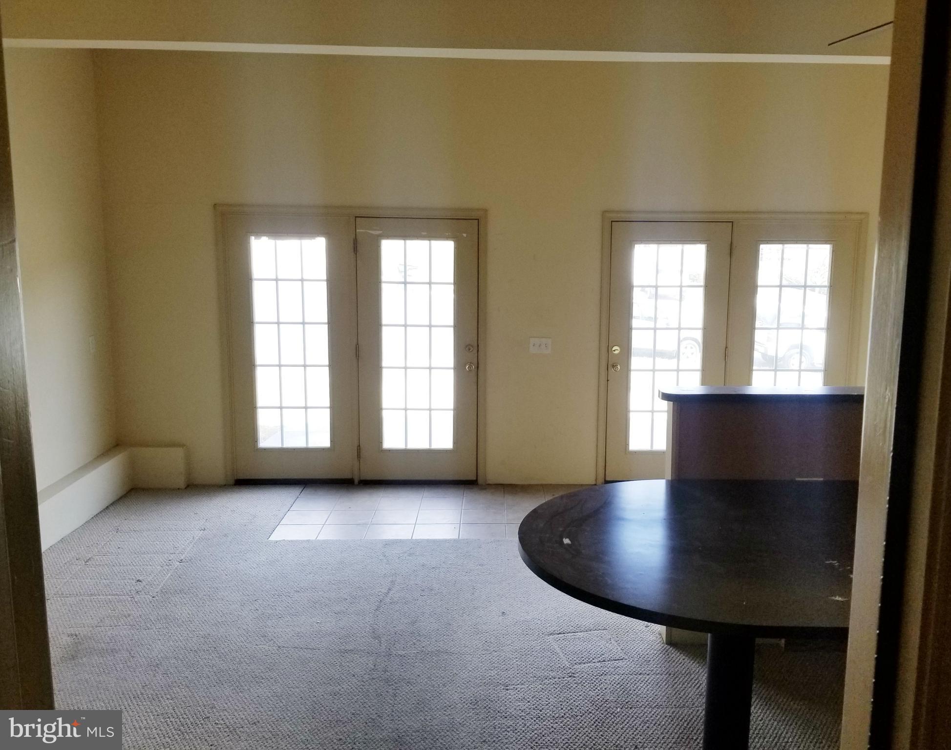 COKESBURY MANOR - Residential