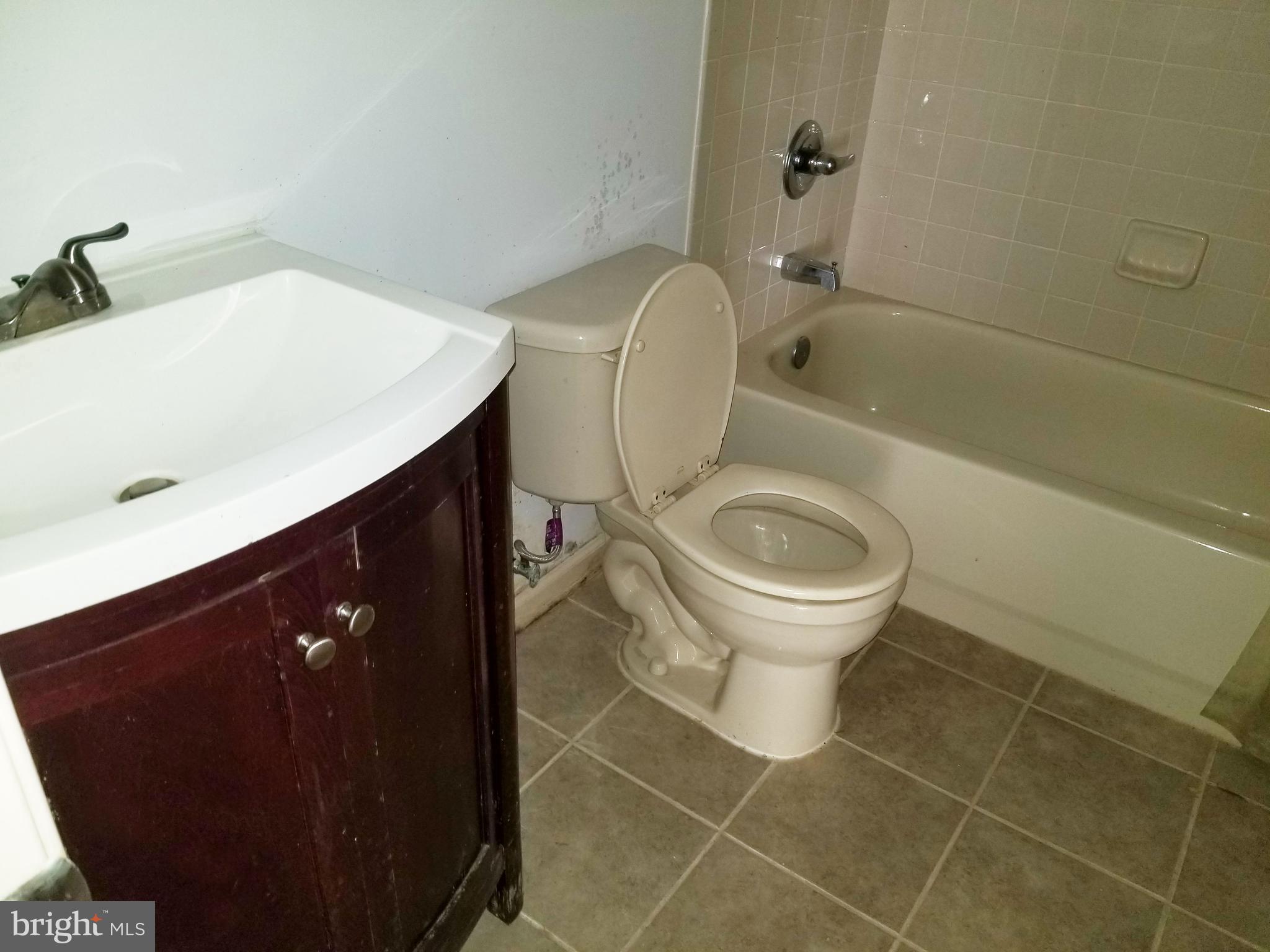 COKESBURY MANOR - Residential