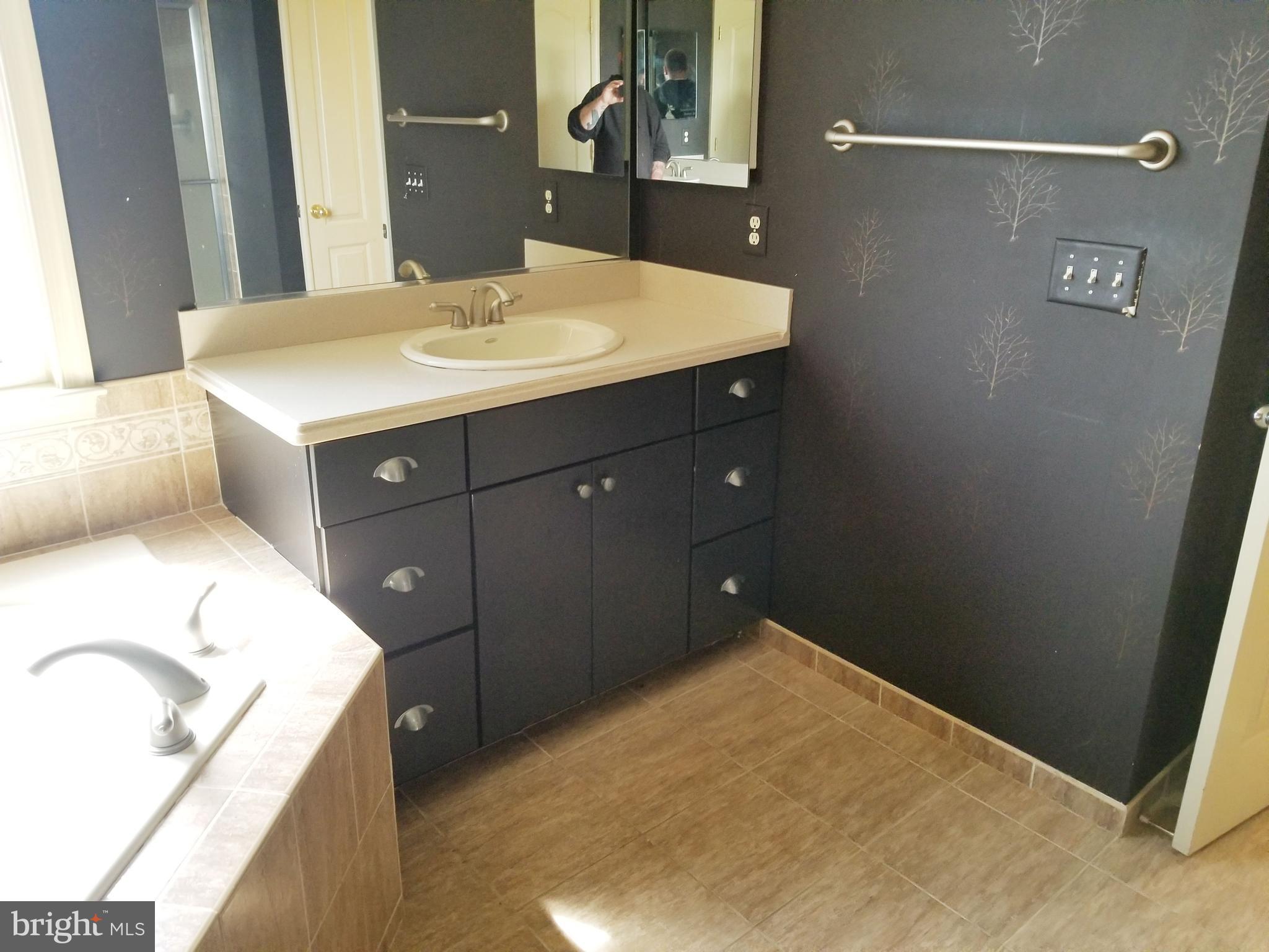 COKESBURY MANOR - Residential