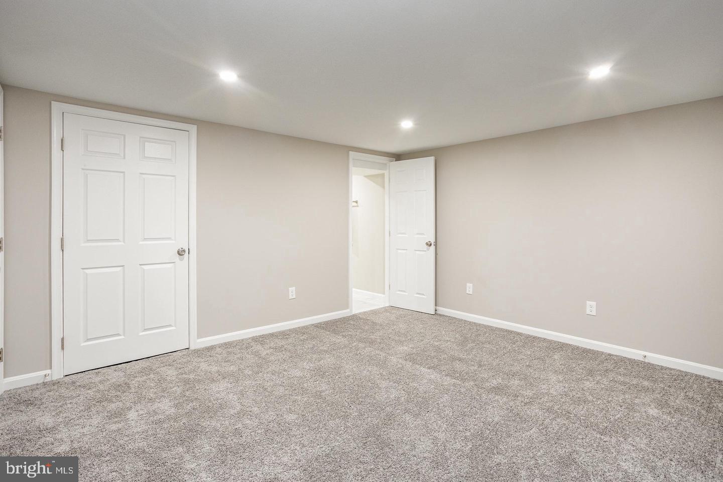 EDGEWOOD MEADOWS - Residential