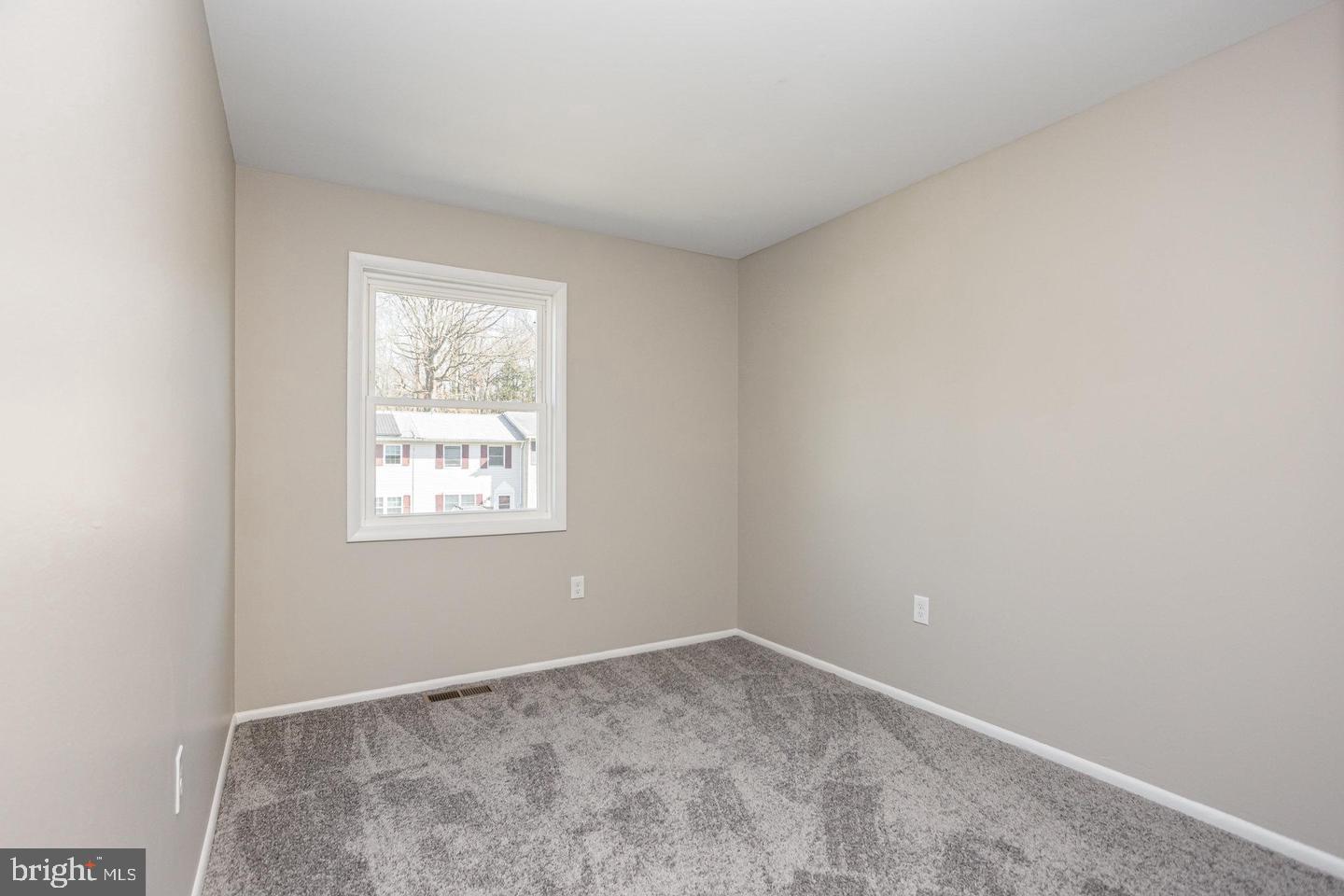 EDGEWOOD MEADOWS - Residential