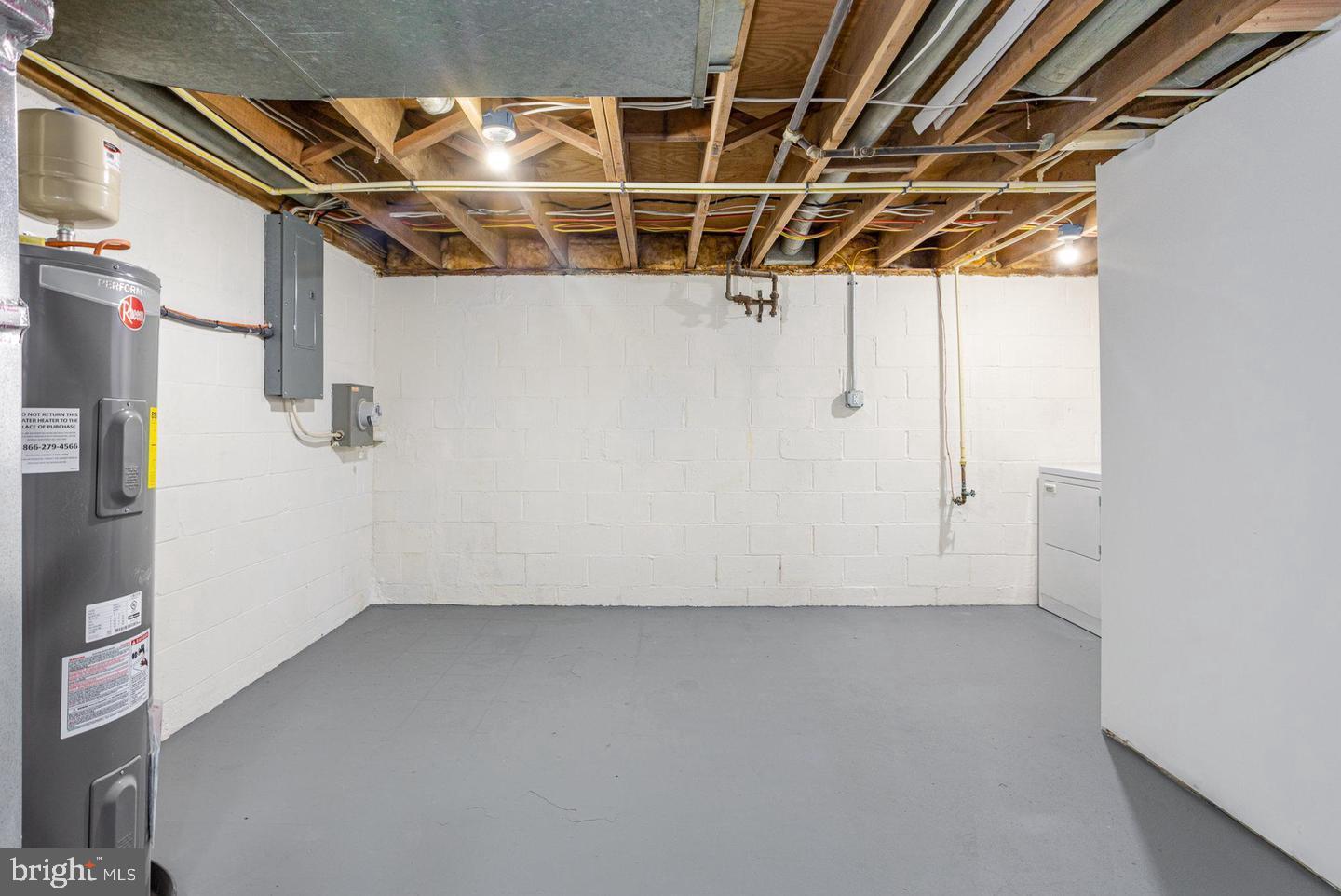 EDGEWOOD MEADOWS - Residential