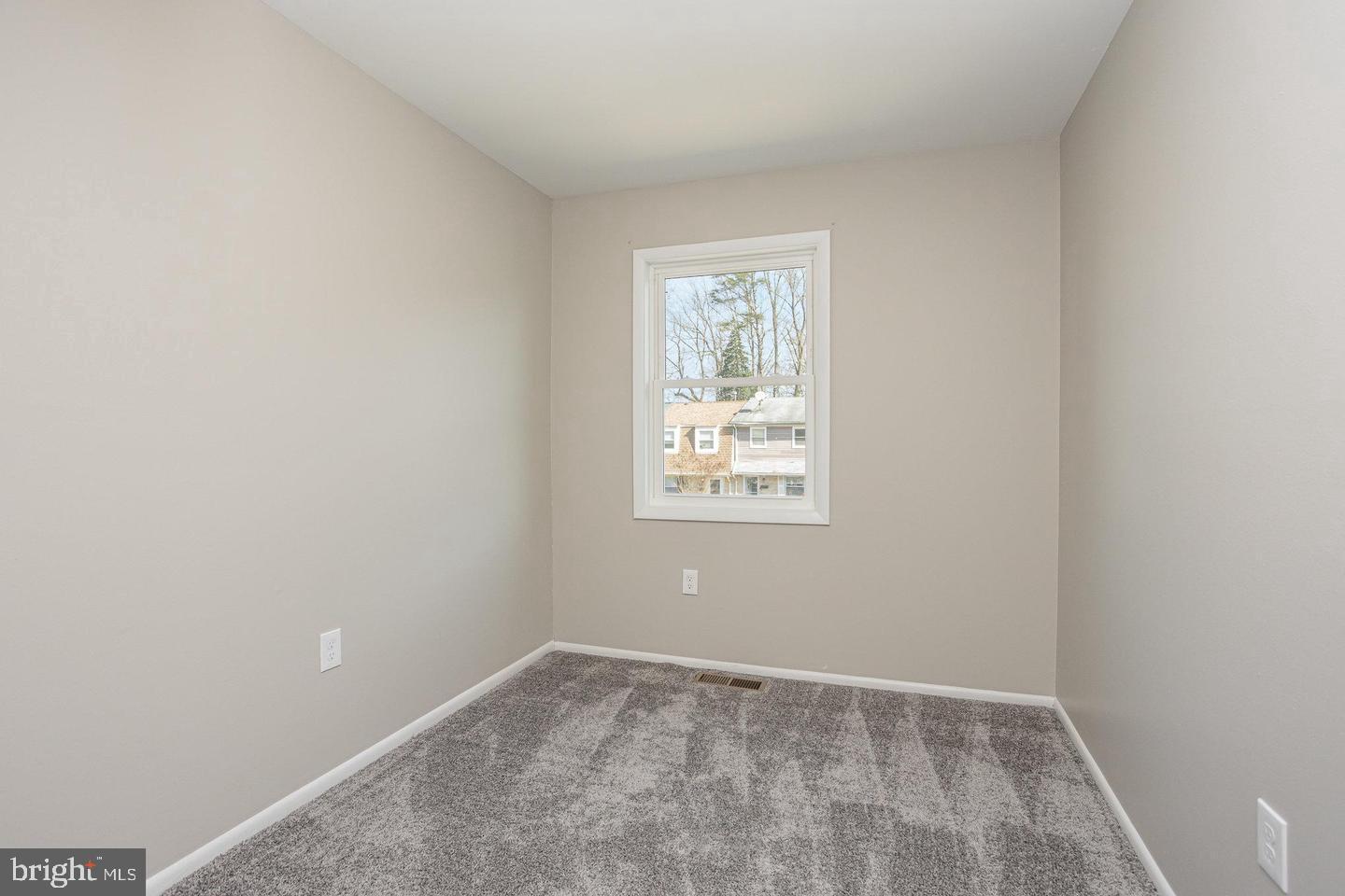 EDGEWOOD MEADOWS - Residential