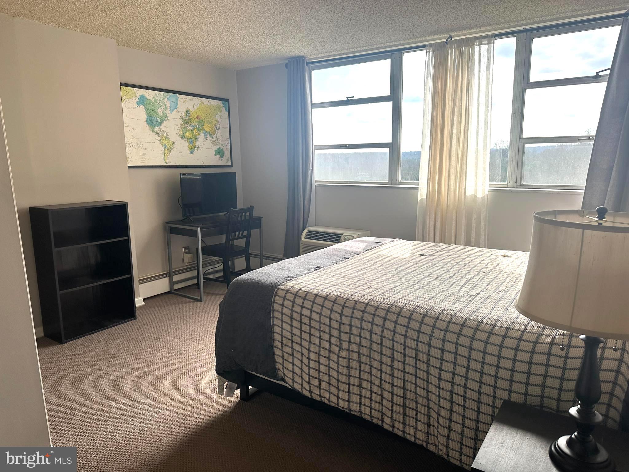 RADNOR HOUSE - Residential