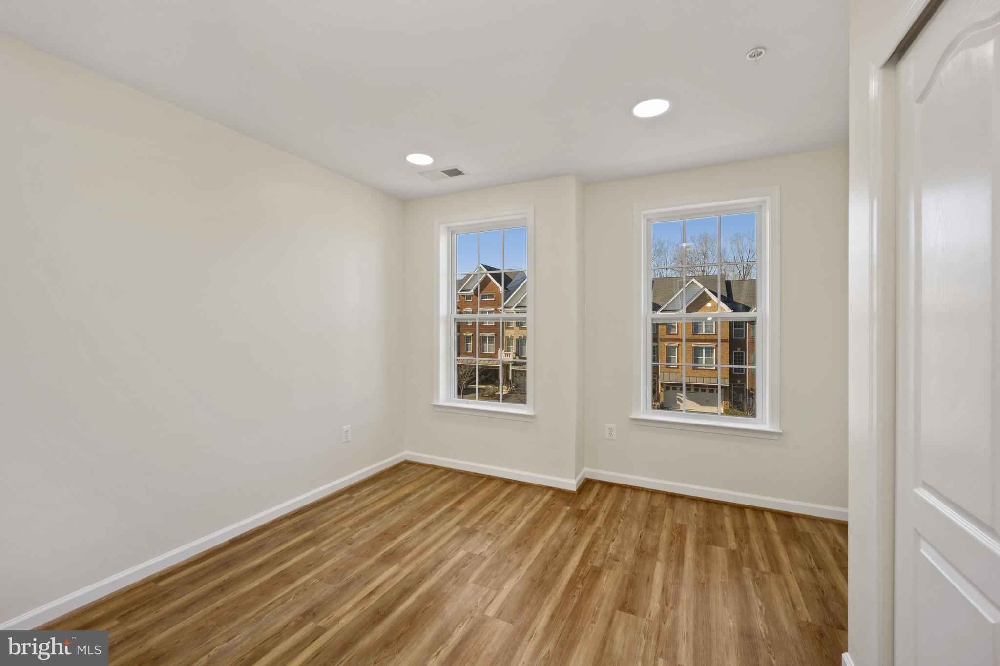 MARLBORO RIDGE - Residential Lease