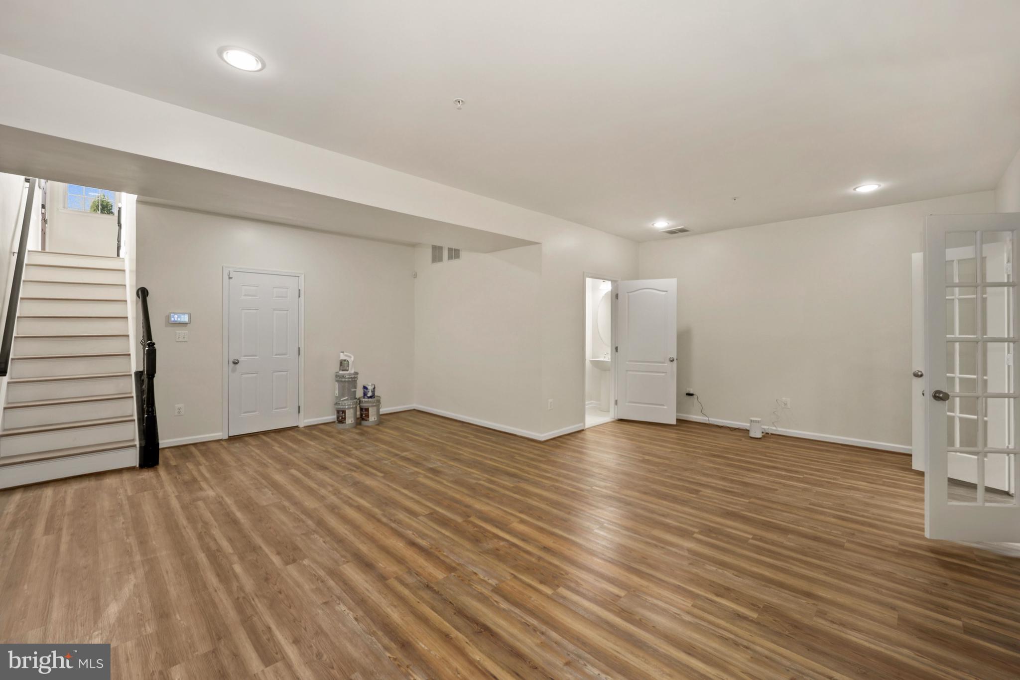 MARLBORO RIDGE - Residential Lease