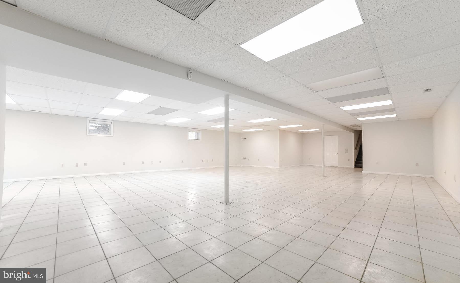 WELLINGTON WOODS - Residential