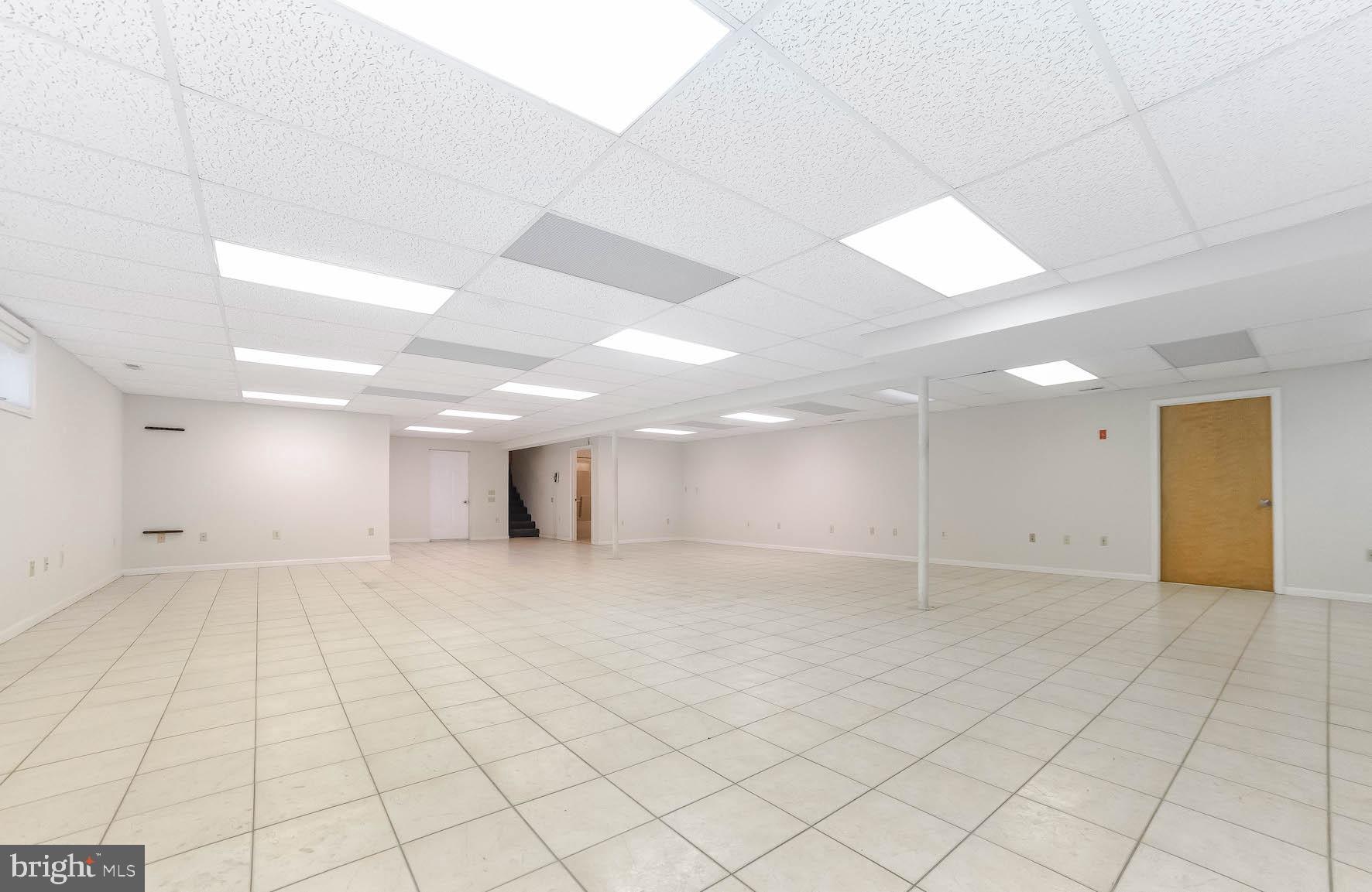 WELLINGTON WOODS - Residential