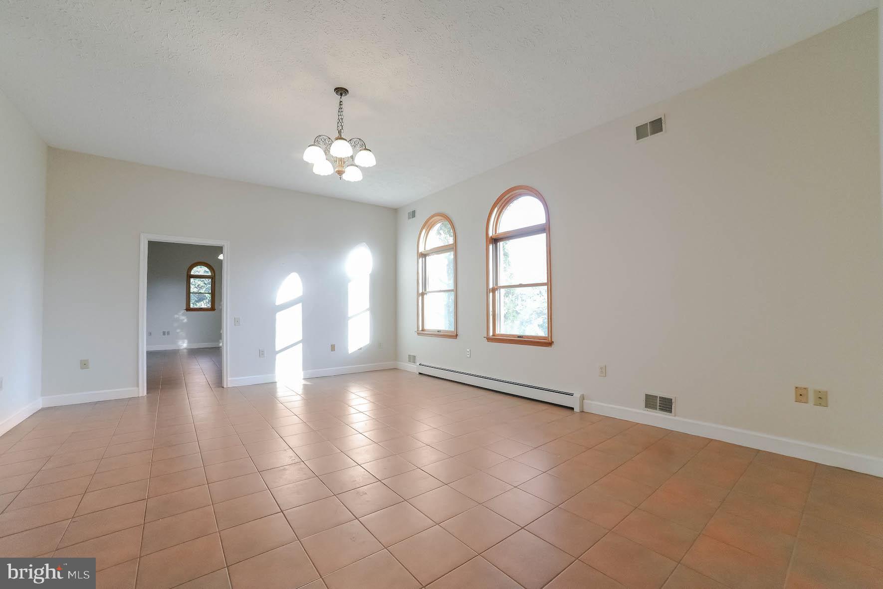 WELLINGTON WOODS - Residential