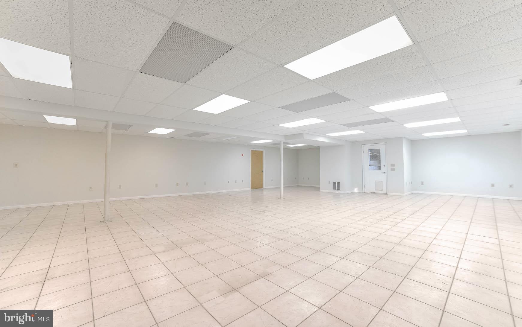 WELLINGTON WOODS - Residential