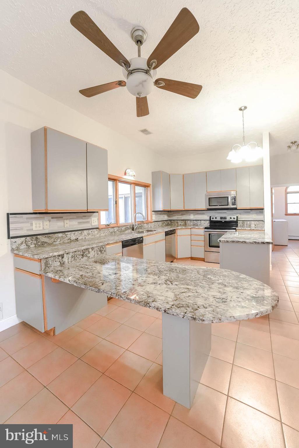 WELLINGTON WOODS - Residential