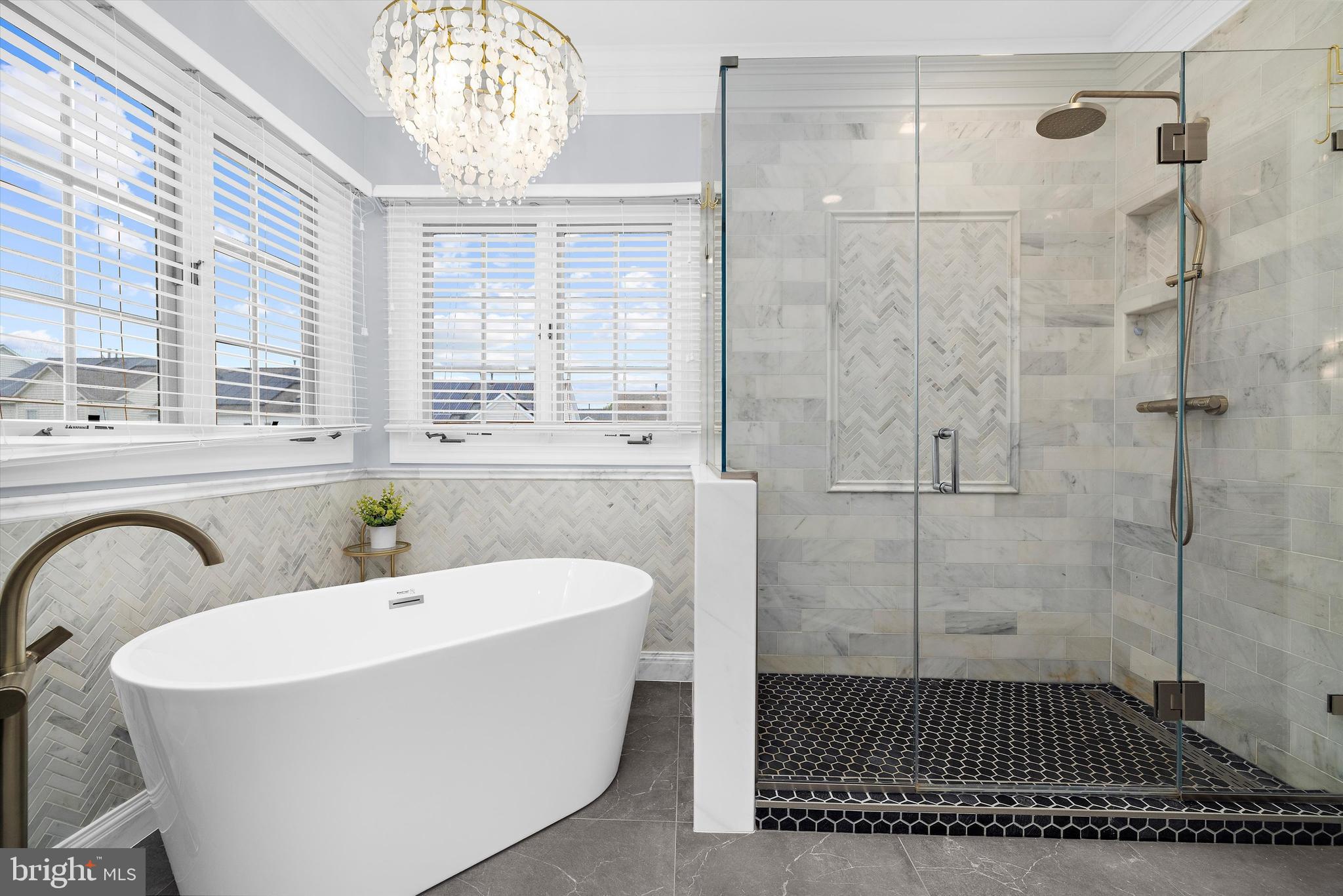 LAKELANDS - Residential