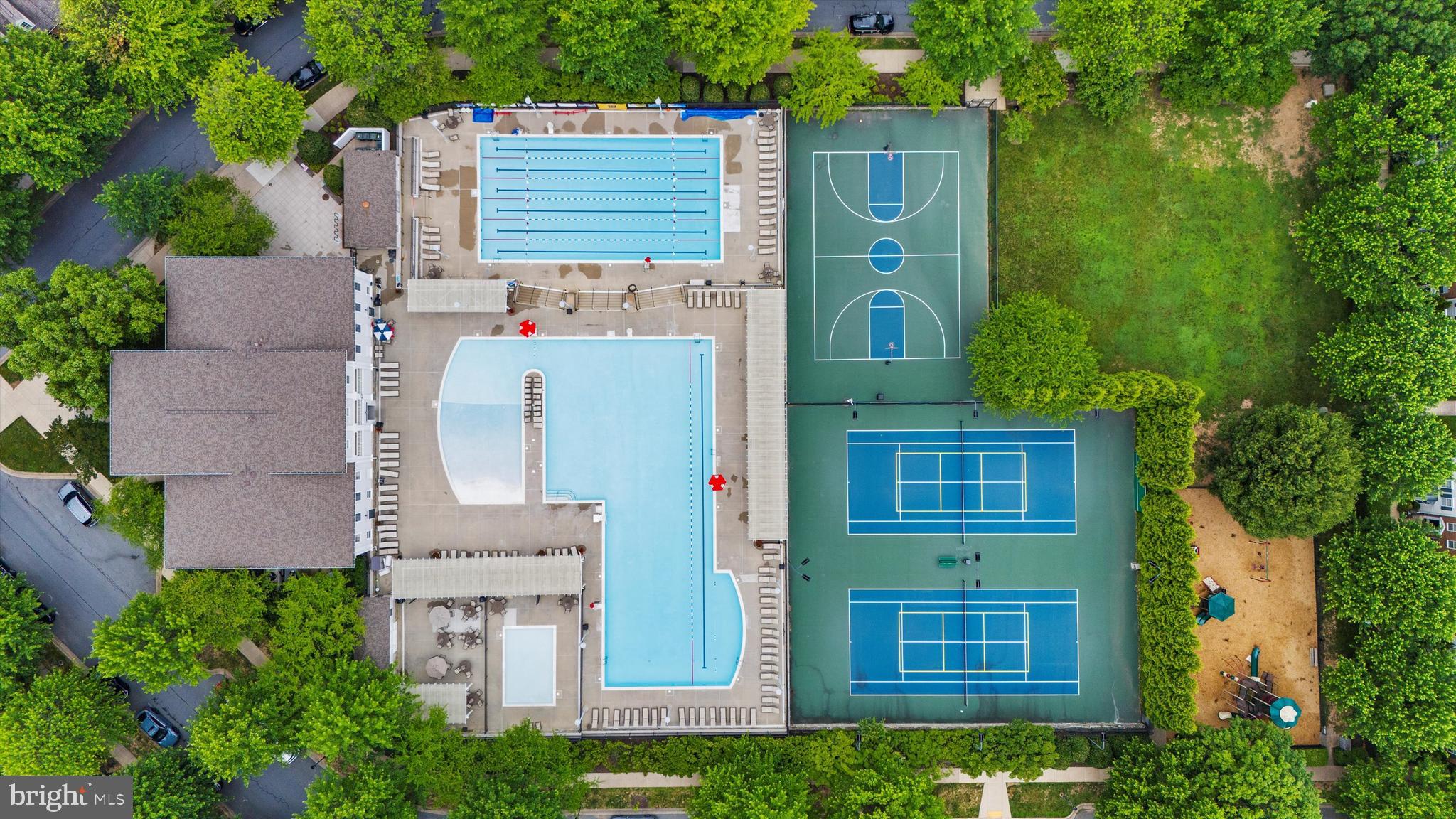 LAKELANDS - Residential