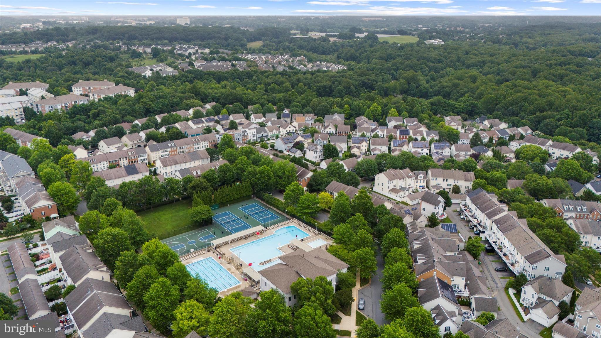 LAKELANDS - Residential