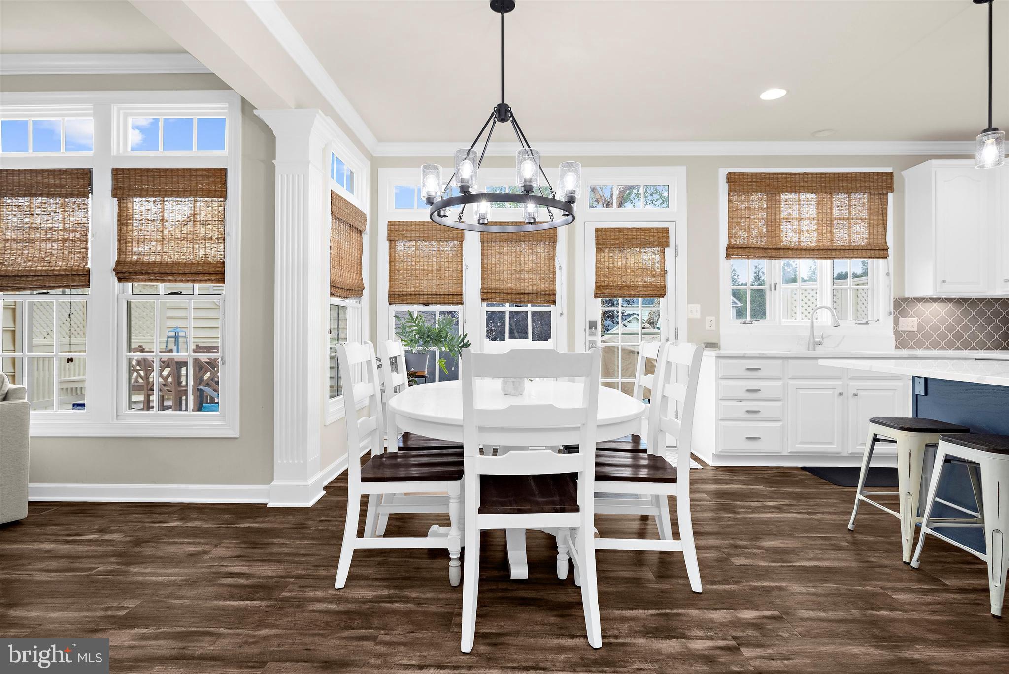 LAKELANDS - Residential