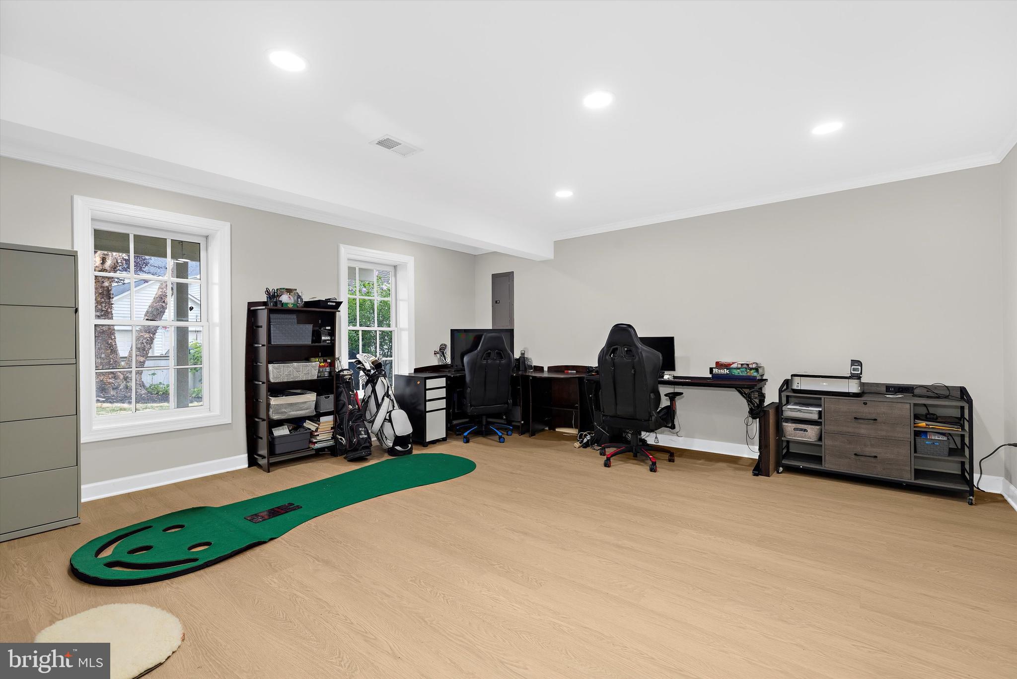 LAKELANDS - Residential